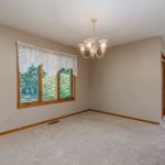 11-web-or-mls-32-edgewood-cir